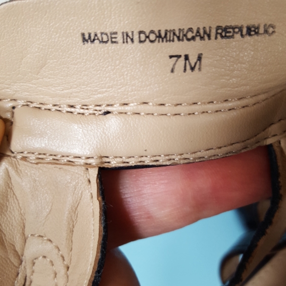 Antonio Melani "Havene" High Heels Blk Shoes Sz 7 - Picture 6 of 8